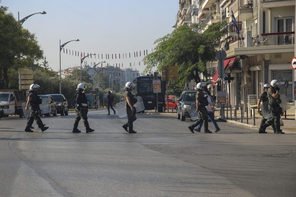 Σε συναγερμό η Αστυνομία στη Θεσσαλονίκη-σε συγκεντρώσεις καλούν οπαδοί ΠΑΟΚ και ΑΡΗ