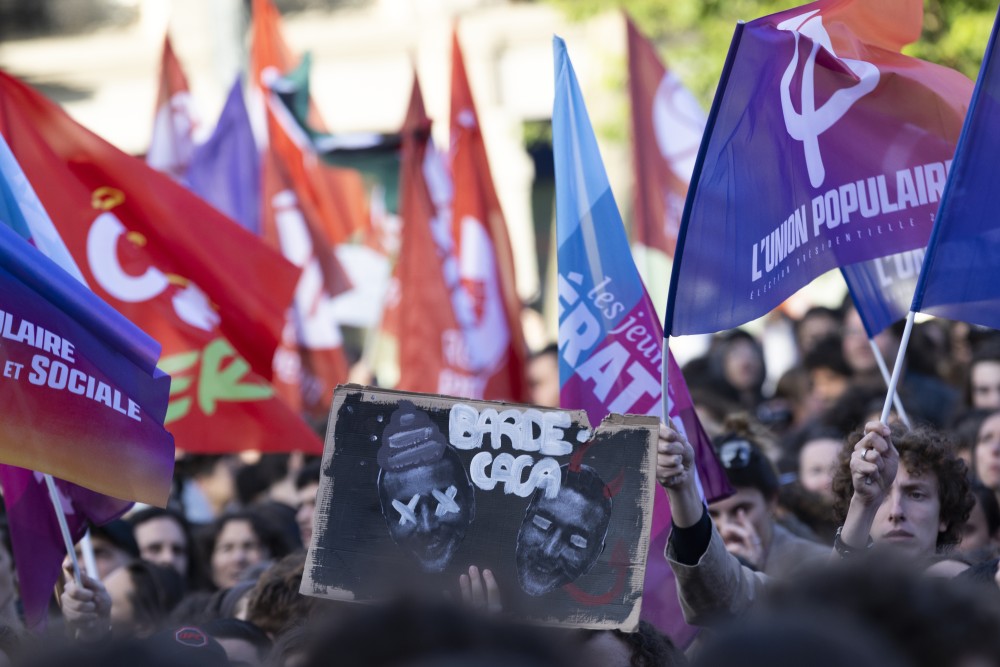 Γαλλία: προς συνεργασία για τις πρόωρες εκλογές τα κόμματα της αριστεράς