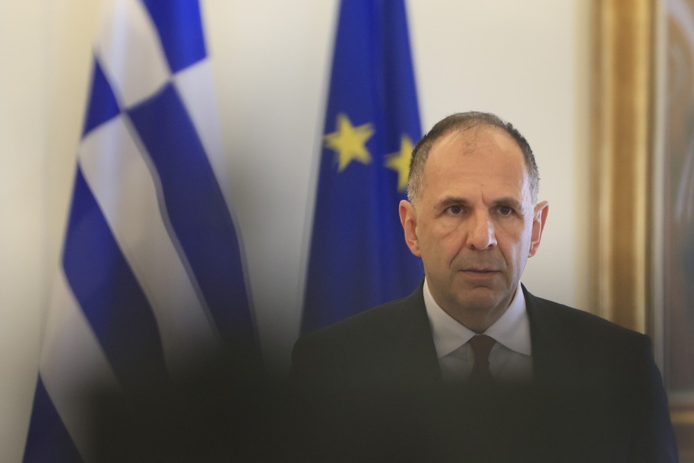 Γεραπετρίτης: Δεν υπάρχει περίπτωση να βρεθούμε ξαφνικά με έναν τεράστιο αριθμό μεταναστών