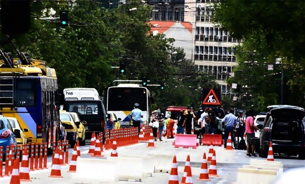 Πρεμιέρα ταλαιπωρίας για τον &#8220;Μεγάλο Περίπατο&#8221; στο κέντρο της Αθήνας