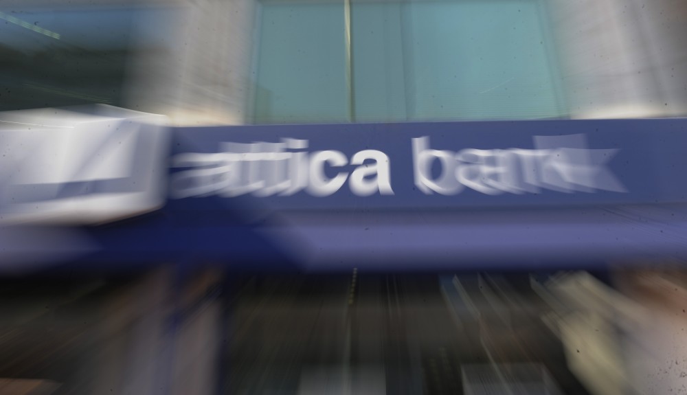 Αttica Bank - Παγκρήτια: παράταση έως την Πέμπτη για τη συμφωνία των μετόχων