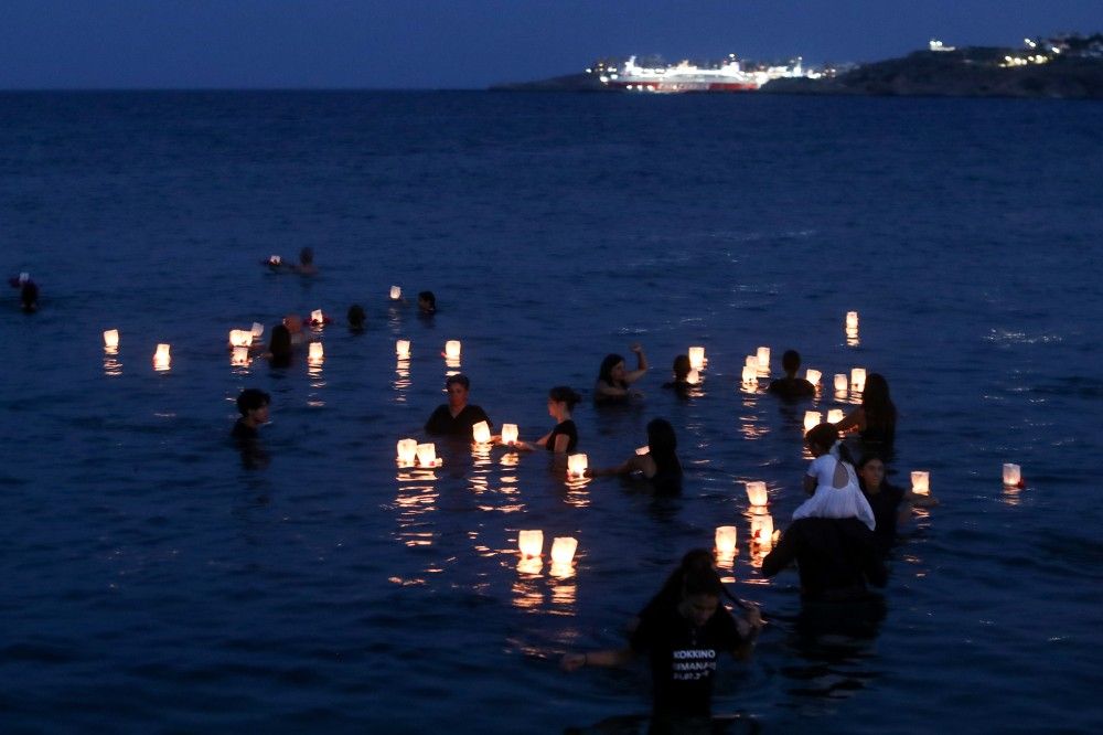 Φονική φωτιά στο Μάτι: σιγή ασυρμάτου από ΣΥΡΙΖΑ και Κασσελάκη για τη μαύρη επέτειο