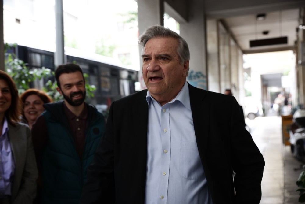 Στο ΠΑΣΟΚ τον χαβά τους: άγριο επεισόδιο μεταξύ Σπυρόπουλου και Καστανίδη