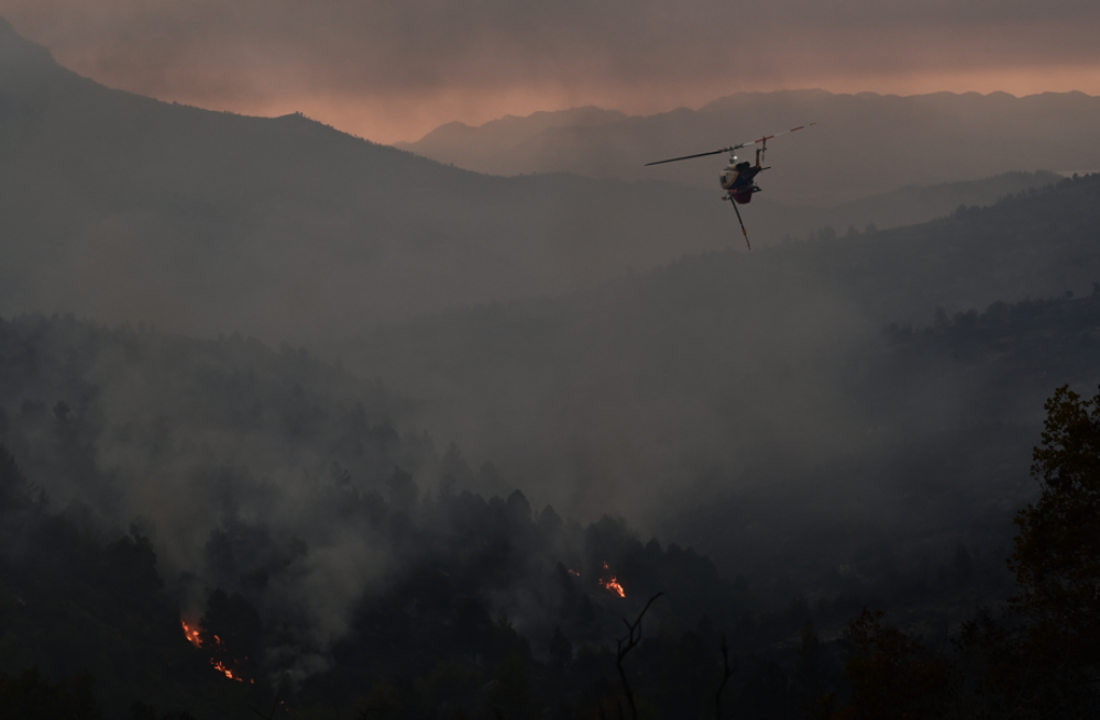 Φωτιά στην Καβάλα: συνεχίζεται η επιχείρηση της Πυροσβεστικής στο Παγγαίο Όρος