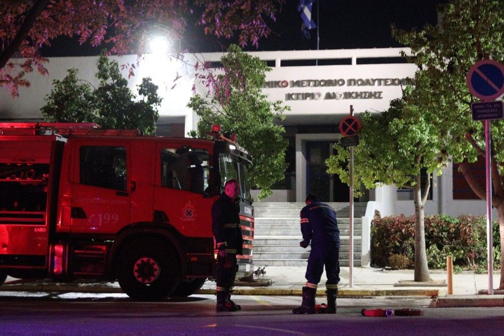 Έσβησε η φωτιά στην Πολυτεχνειούπολη