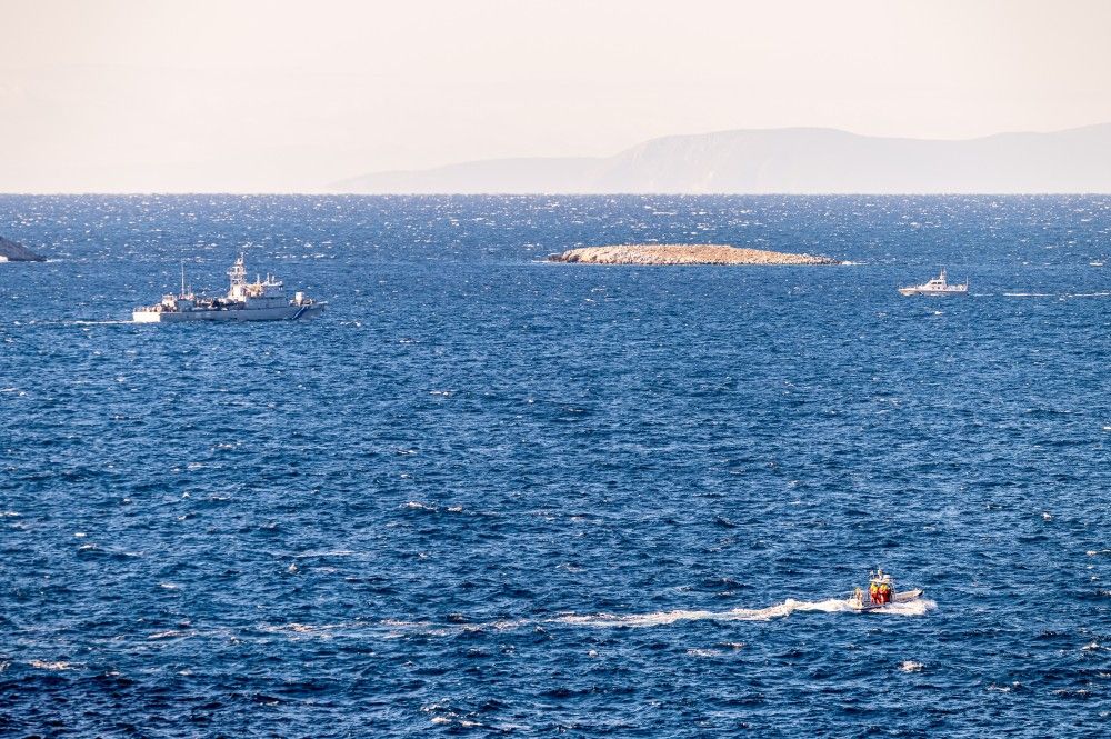 Ένας νεκρός από ναυάγιο ανοιχτά της Γαύδου - 40 οι αγνοούμενοι - ολονύχτιες επιχειρήσεις διάσωσης