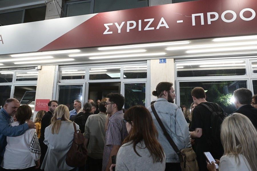 Η συντριβή του Τσίπρα μέσα από 10 φωτογραφίες