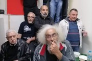 «Αραία, αραία να φαινόμαστε καμιά σαρανταρέα» στις προεκλογικές συγκεντρώσεις του ΣΥΡΙΖΑ (εικόνες)